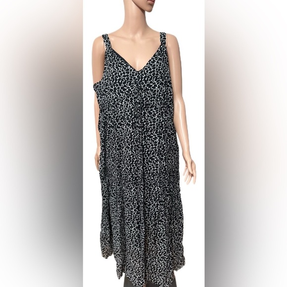 Joie Limited Edition Dress Large Black & White Floral  Maxi Retail 248 - Picture 1 of 11
